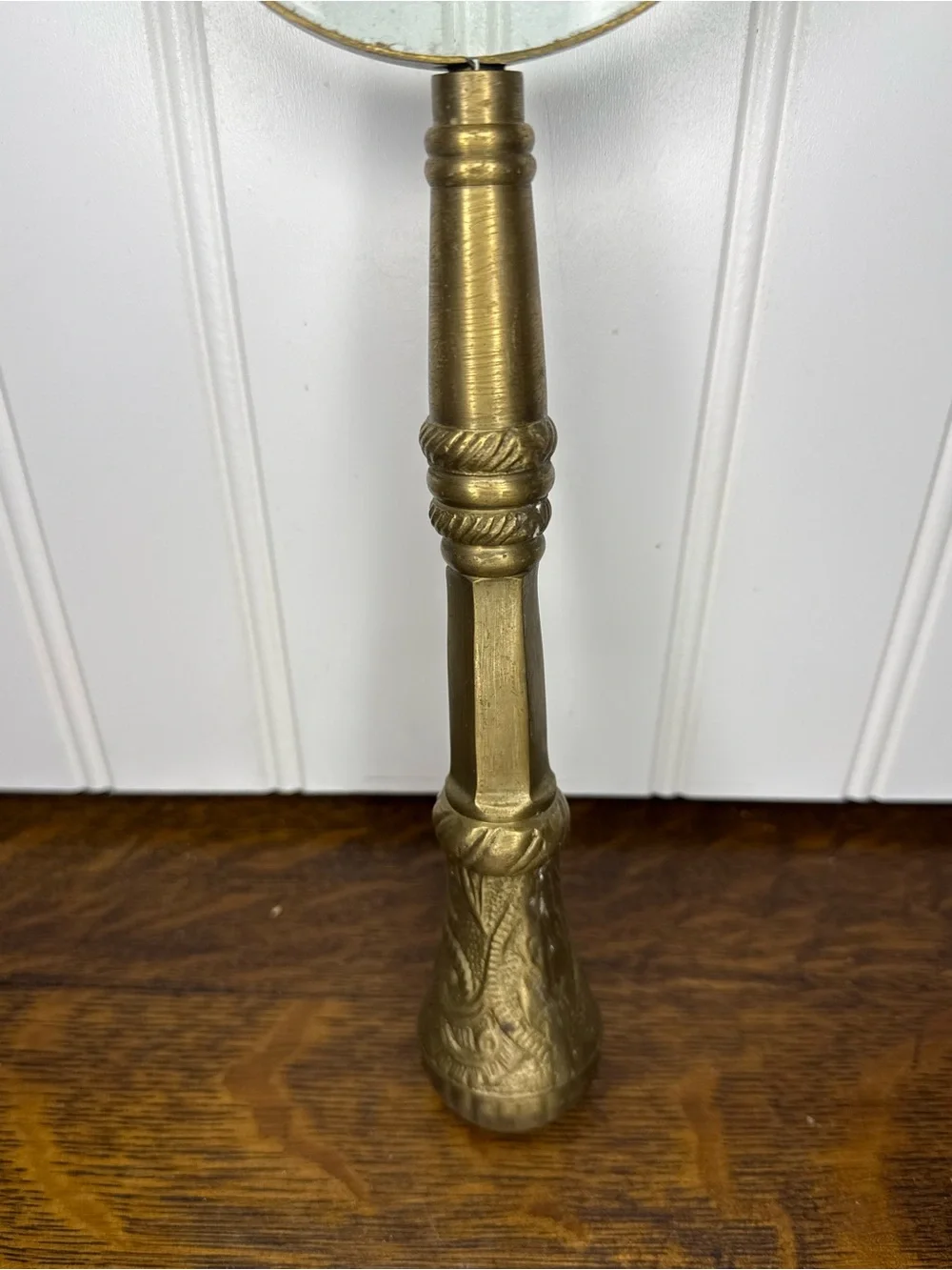 Brass Handheld Magnifying Glass - Gold